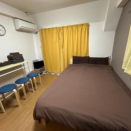 Guest House Zwell Hakata Ohori Park Fukuoka  Zewnętrze zdjęcie
