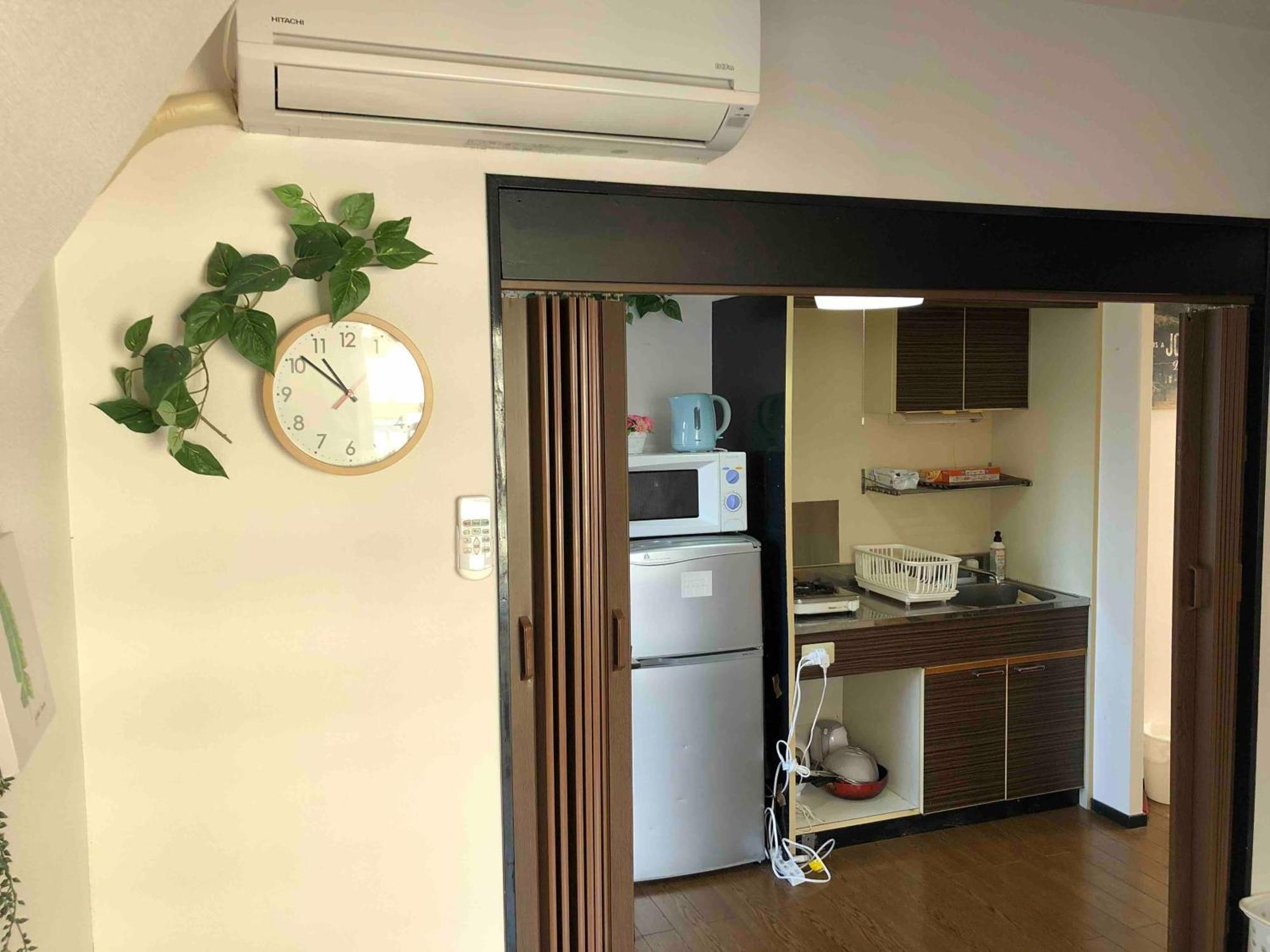 Guest House Zwell Hakata Ohori Park Fukuoka  Zewnętrze zdjęcie