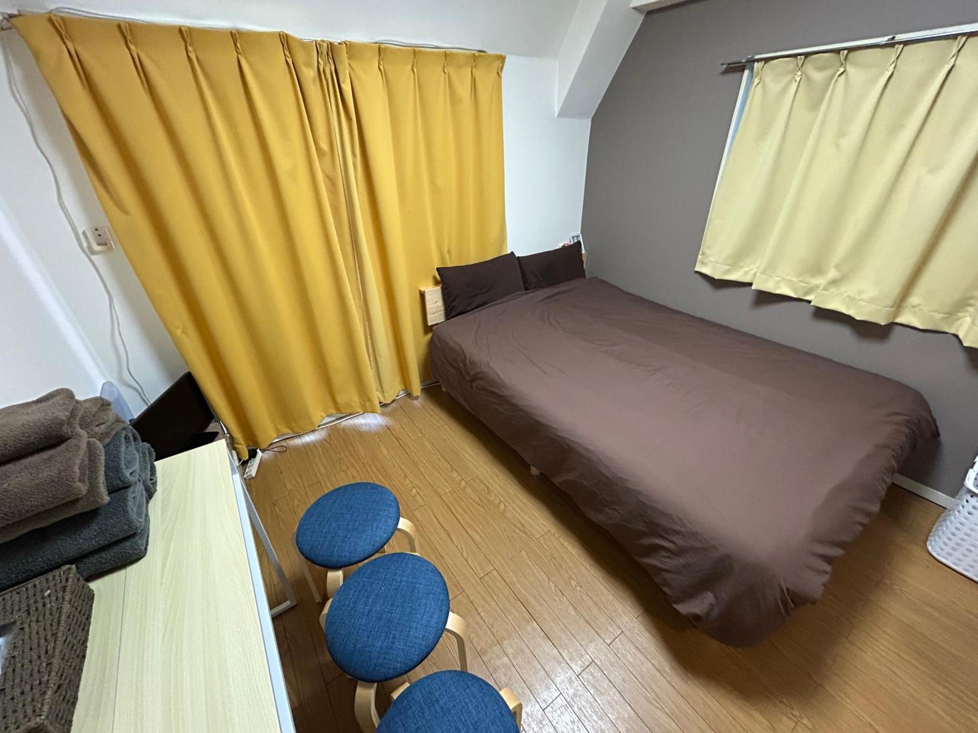 Guest House Zwell Hakata Ohori Park Fukuoka  Pokój zdjęcie