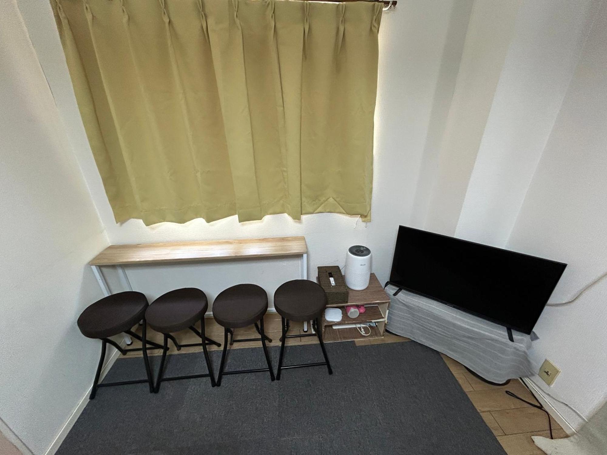 Guest House Zwell Hakata Ohori Park Fukuoka  Zewnętrze zdjęcie