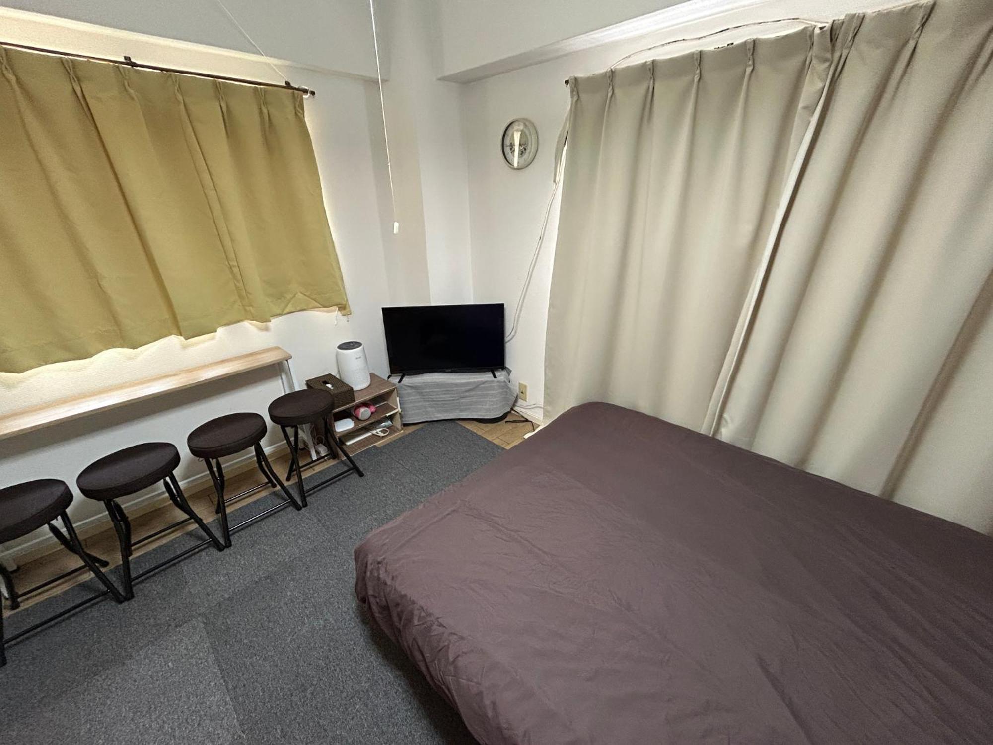 Guest House Zwell Hakata Ohori Park Fukuoka  Zewnętrze zdjęcie